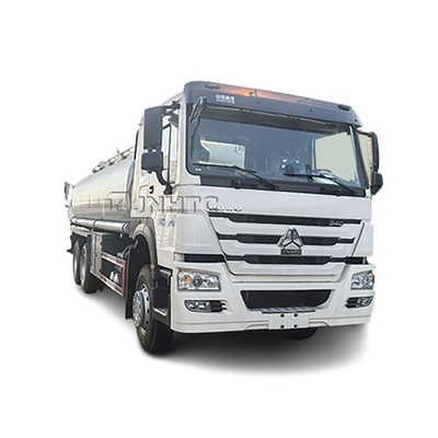 SINOTRUK HOWO 6X4 10 व्हीलर 15सीबीएम ईंधन टैंक ट्रक तेल टैंक ट्रक बिक्री