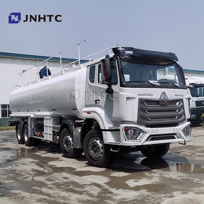 होवो एनएक्स वाटर ट्रान्सपोर्टिंग ट्रक 8X4 380HP 12 पहिया चीन से पानी टैंक ट्रक