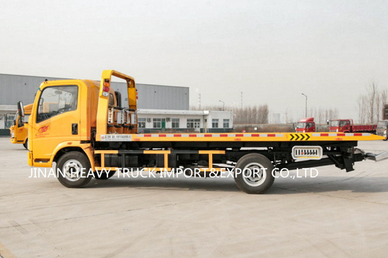 SINOTRUK HOWO लाइट ड्यूटी फ्लैटबेड व्रेकर ट्रक 4x2 6 व्हील्स
